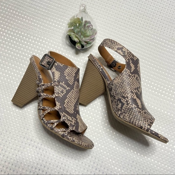 NWT UNIVERSAL THREAD - mary-Ann snake print cone heel open toe heels 7.5 - Picture 4 of 9
